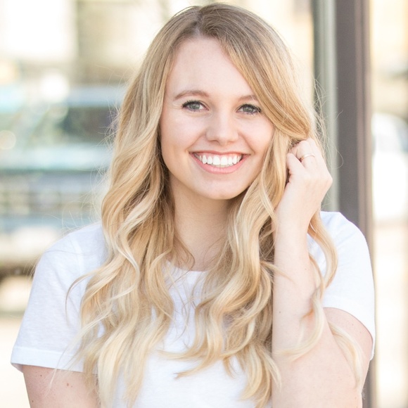 Meet your Posher, Kaylona - Picture 1 of 1